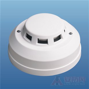 感煙報(bào)警器是如何工作的
